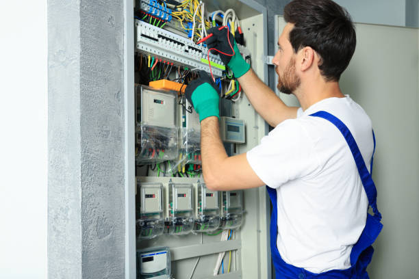 Best Commercial Electrician Services  in Vincent, CA